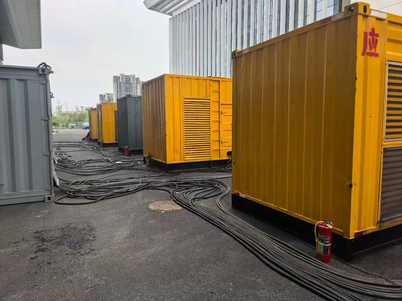 商丘柴油发电机组冬季保养有哪些注意事项？